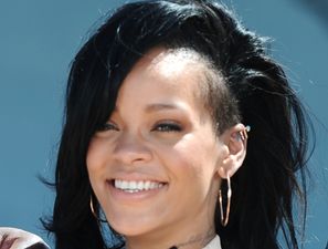 Rihanna Parties Hard with Friends in Mediterranean Holiday Paradise