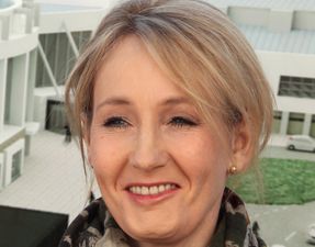 J.K. Rowling Wants to Build a Hogwarts in Her Garden