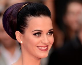 Katy Perry Does Not Eat Junk Food On Tour