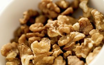 A Handful Of Nuts Can Keep Your Man’s Sperm Healthy