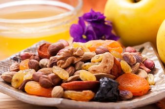 The New Super-Foods: Beat Those Pesky Sugar Cravings With Dried Fruit