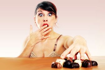 Oi! Who Did This Study?! We Have No Excuse For Our Monthly Chocolate Cravings Anymore