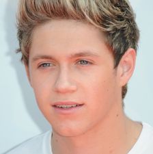 Tweet, Tweet: Ireland’s Biggest Tweeter Hits A Massive Seven Million Followers