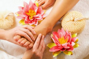 Heal Your Body And Maintain Wellbeing: What Is Reflexology?