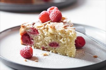 Mac’n’Cheese, Raspberry Cake And Beautiful Butternut Squash Chips: Kitchen Wonders For The Weekend