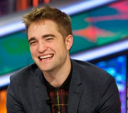 Pattinson In Just Pants! This Is One Package We’d Like To Get This Christmas…