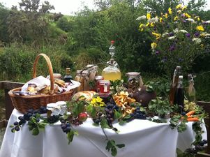 Calling All Foodies: Want a Wild & Slow Weekend?