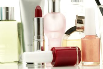 Beauty SOS – The Must Have Items That Every Girl Should Have On Her Desk!