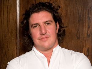 Twitter Fight! Michelin Chef Gets Bitchy After Blogger Gives His Restaurant An Average Review