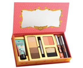 Santa’s Little Helper – Last Minute Gift Sets You Can Grab On The Go