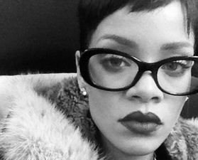Snapped: Rihanna Posts Another “Intimate” Picture