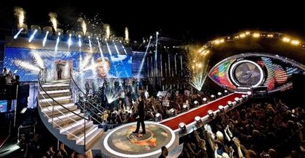 The Date Is Set… Now They Just Need Desperate Celebs