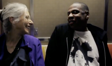 Good Guy Jay Z has Lovely Chat With Older Lady on the Train