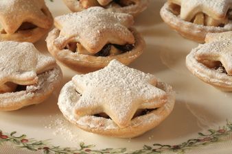 Have You Always Wanted To See What The World’s Most Expensive Mince Pie Would Look Like? It’s Time To Indulge…