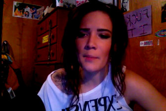 Back Off Taylor, You Ain’t Got Nothing On Me: Girl Warns Harry Styles In Viral Parody Song