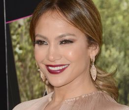 Fab Festive Fashion And Style Tips For Curvy Body Shapes