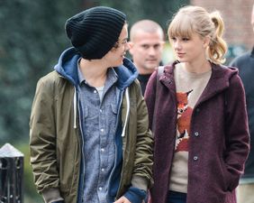 Lip-Locking Love… Harry And Taylor Videoed For Their New Year’s Eve Snog