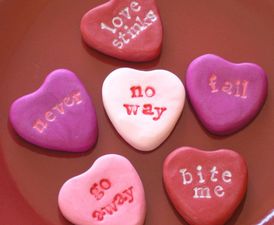 Hate All The Soppy Stuff? Check Out These Alternative V-Day Cards Instead