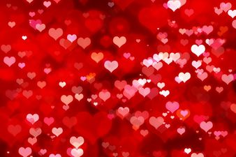 Irish Shopping Centre’s Facebook FAIL: Gets Cheeky Response to Valentine’s Day Question