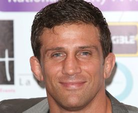 “Me And My Girlfriend” – Alex Reid Posts Snap Of His New Leading Lady On Twitter