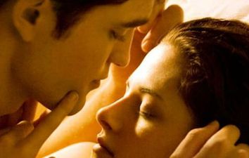 The Top Ten Most Unrealistic Movie Sex Scenes