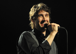 Gigs, Galileo and the Best Guinness Ever – Her.ie Meets Josh Groban