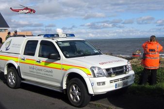 An Unusual Rescue: Quick-Thinking Irish Coast Guard Volunteer Saves Dog By Performing CPR