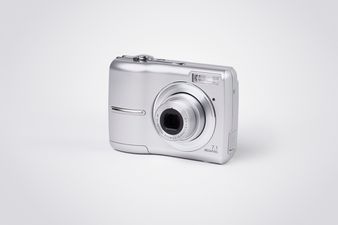 The Power of Social Media: Online Campaign Helps Reunite Backpacker With Photographs