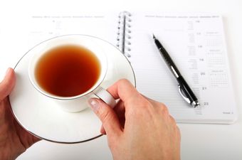 Your “Dirty” Desk Habit? It Could Be Good For Your Concentration