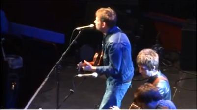 VIDEO: Damon Albarn And Noel Gallagher Perform Together At Charity Gig