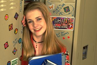 “Hi Sam!” Clarissa Explains It All Is Coming Back… In Book Format…