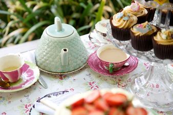 Pop The Kettle On! The Health Benefits Of Tea