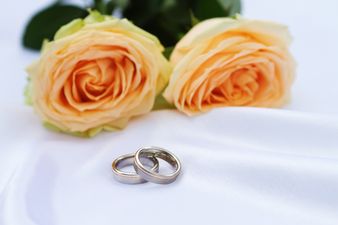 & The Bride Wore Something Weird: Forget Jennifer & Justin, THIS Will Be The Celeb Wedding Of The Year