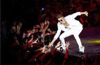 A Different Kind Of “Late One”: The Real Reason Bieber Wasn’t On Stage On Time Monday Night…