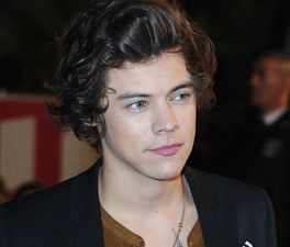 What’s That About Your Own Doorstep? Harry Styles Cosies Up With A Very Familiar Face