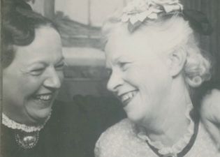 Let The Giggles Commence… Five Reasons You Should Laugh More