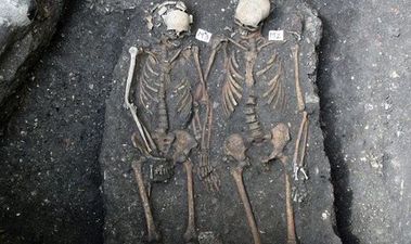 PICTURE: “She Possibly Died Of A Broken Heart” – Skeletons Discovered Holding Hands