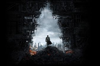 REVIEW: Star Trek Into Darkness Leaves Us In A Grey Area