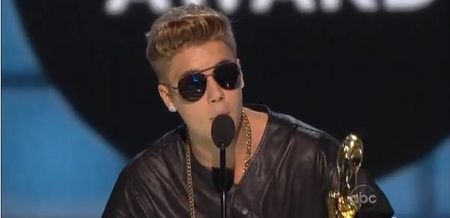 VIDEO: Justin Bieber Gets Booed At The Billboard Awards