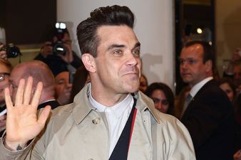 “Is It Because I’m Fat And Old, You B*stard?!” Robbie Williams Blasts Radio 1 DJ At Ceremony For Not Playing His Music
