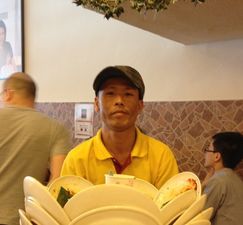 PICTURE – Thought You Were Great Carrying Three Plates? You Ain’t Got Nothing On This Guy