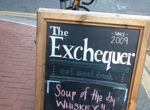 PHOTO: The Definition Of Ireland… This Pub Sign Has It All