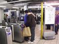 “Fancy A Hug With Your Ticket?” The Tube Staff At Victoria Station In London Are Doing Their Best To Cheer Up Commuters