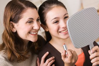 Mother Knows Best – The Top Beauty Tips Mothers Pass Down to their Daughters