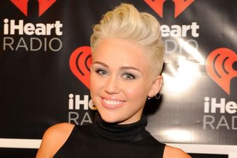 PICTURE – Miley Cyrus Tweets Her Dad Since He Won’t Answer Text Or Email