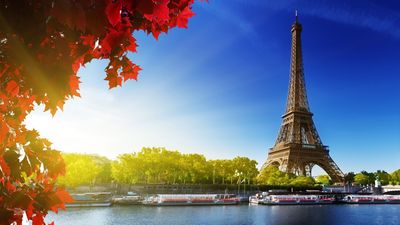 Summer Days in the City of Light – Five Things to do in Paris while the Sun Shines