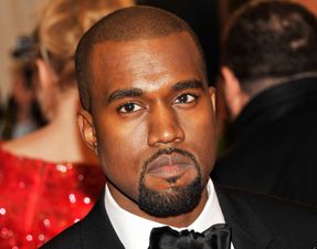 These Kanye West Selfies From Sunday’s Super Bowl Are Pretty Epic