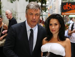 Alec Baldwin Hits Out At Story About His Wife Tweeting During Gandolfini’s Funeral