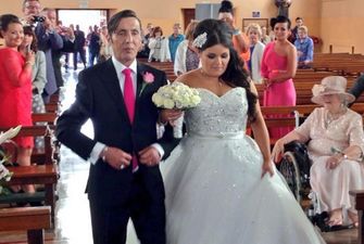 PICTURE: Christy Dignam Walks Daughter Down The Aisle