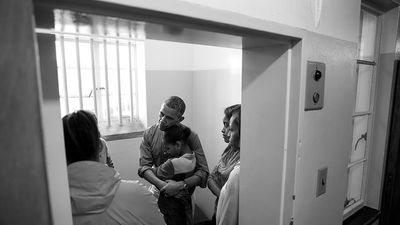 Photo: White House Release Emotional Image of the Obamas on Their Visit to Nelson Mandela’s Cell in South Africa